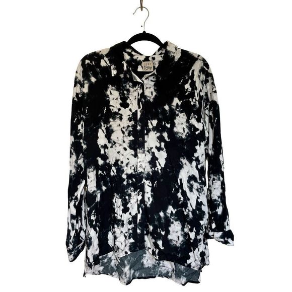 Como Vintage Tops - Cosmo vintage long sleeve button down black and white blouse size L.